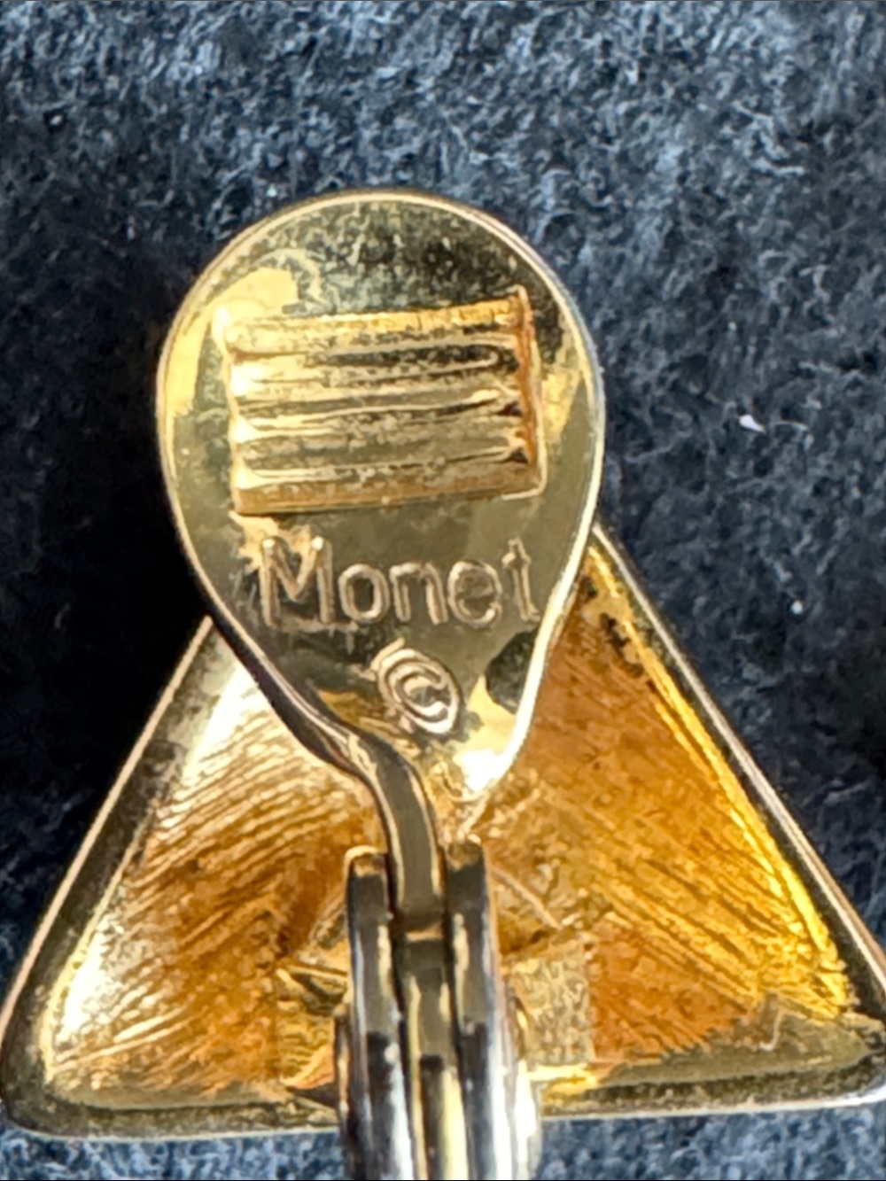 VTG Monet Black Enamel and Gold Triangle Clip-On Earrings 1980s Art Deco Revival - Picture 4 of 5